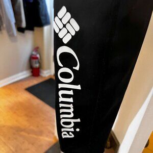 Columbia Sportswear Company women's black leggings